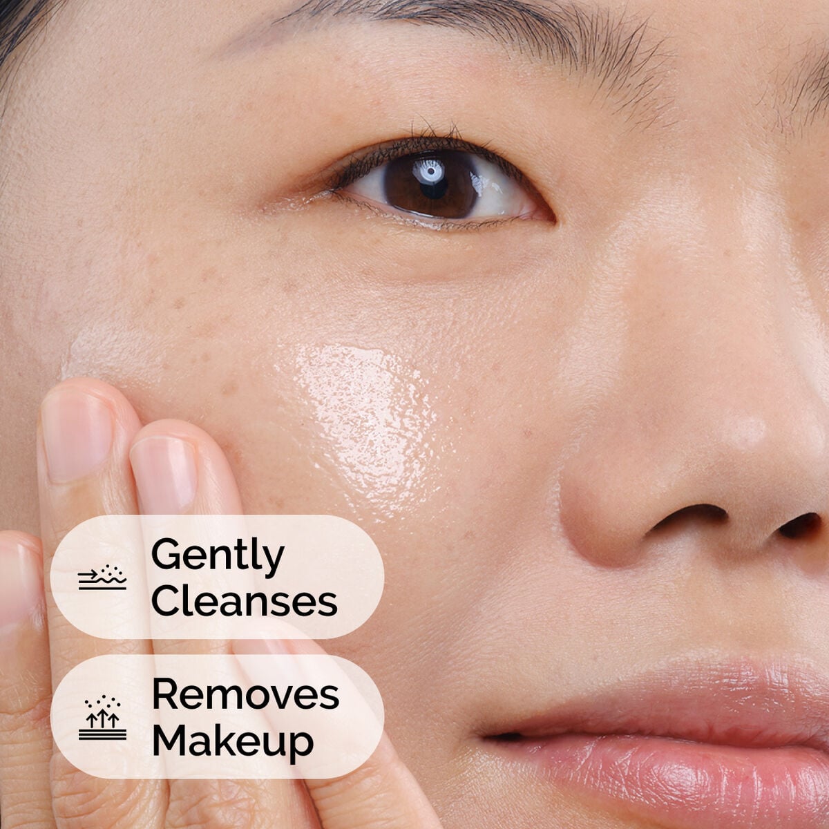 squalane-cleanser-w2 ord-squalane-cleanser-model-application-with-benefits.jpg